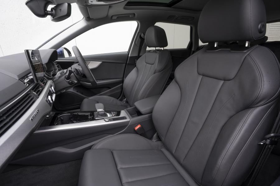 Интерьер Audi A4 Allroad Quattro (B9) 2019 года  (UK) (фото 26 из 40)